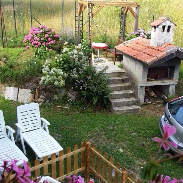 La Casa Inglese Vara Superiore Exterior foto