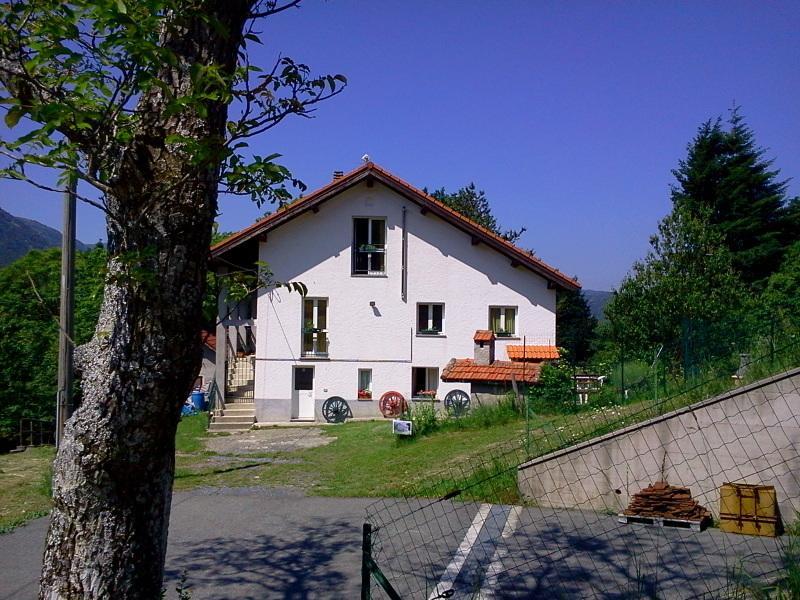 La Casa Inglese Vara Superiore Exterior foto