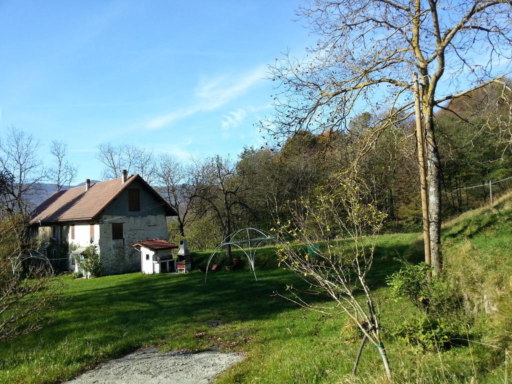 La Casa Inglese Vara Superiore Exterior foto