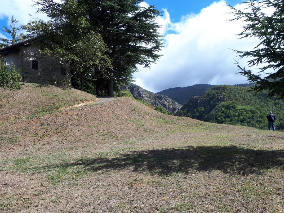La Casa Inglese Vara Superiore Exterior foto