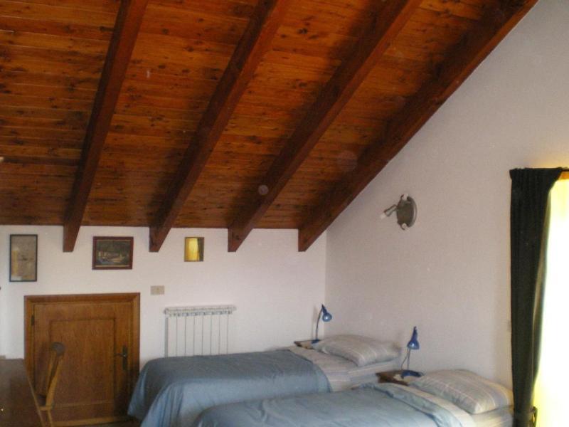 La Casa Inglese Vara Superiore Exterior foto